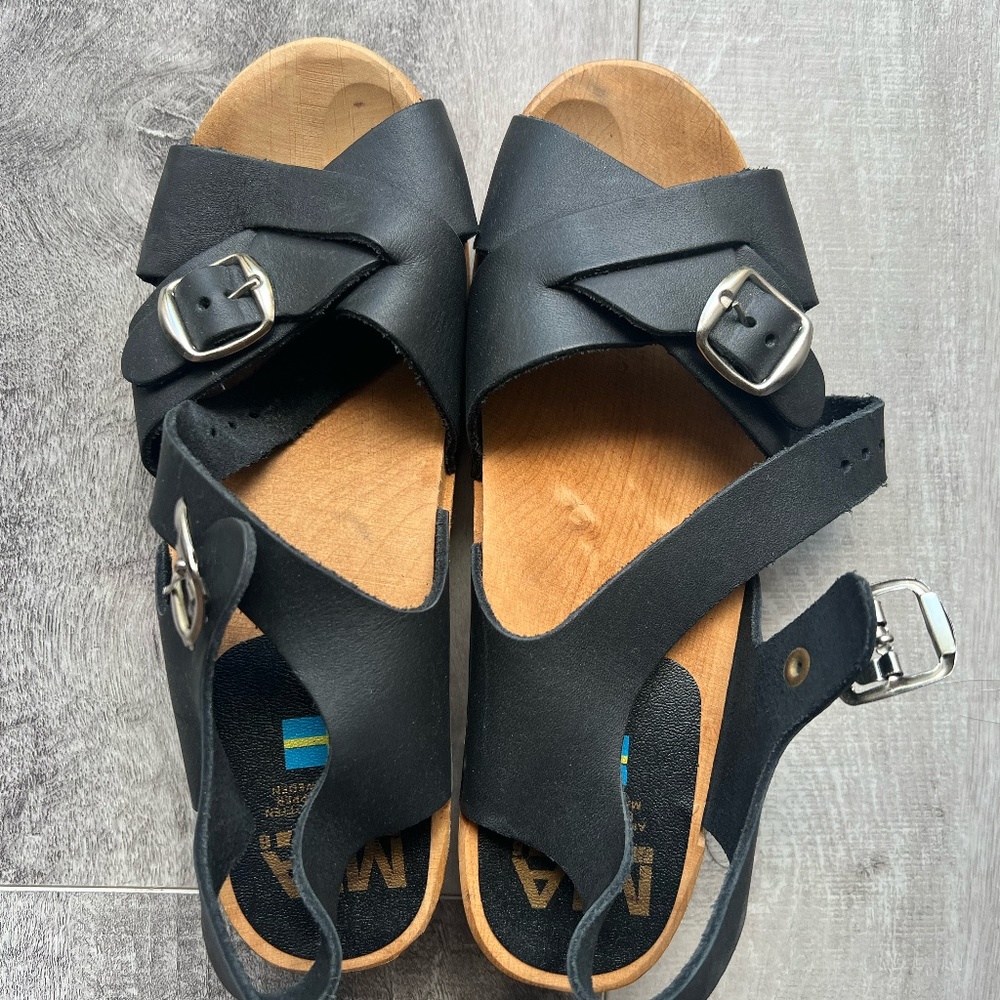 New Free People Mia Presley Clogs Black